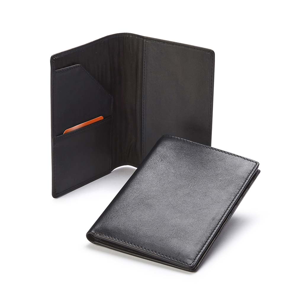 Sandringham Nappa Leather Passport Case