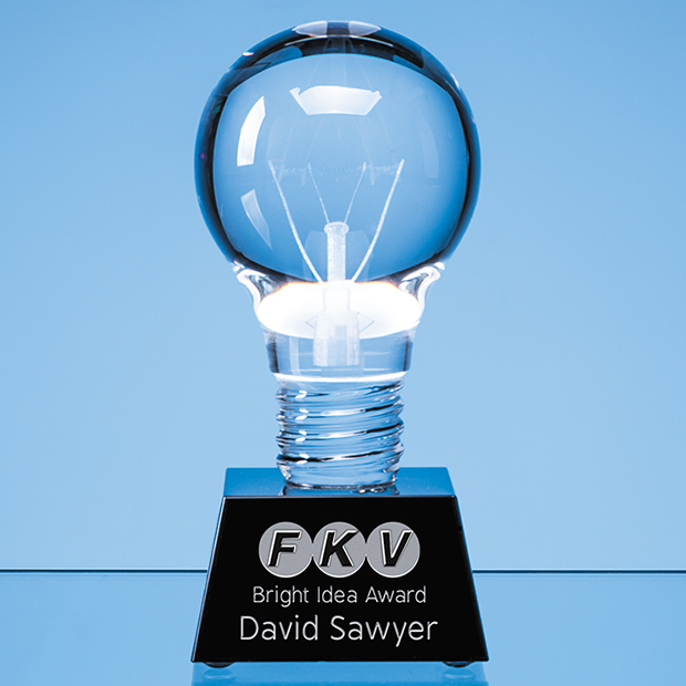 6.5cm Dia Optical Crystal Lightbulb Award Mounted On An Onyx Black Crystal Base