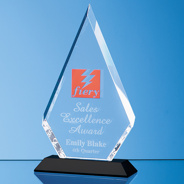 22.5cm Optical Crystal Facet Diamond Award On An Onyx Black Base
