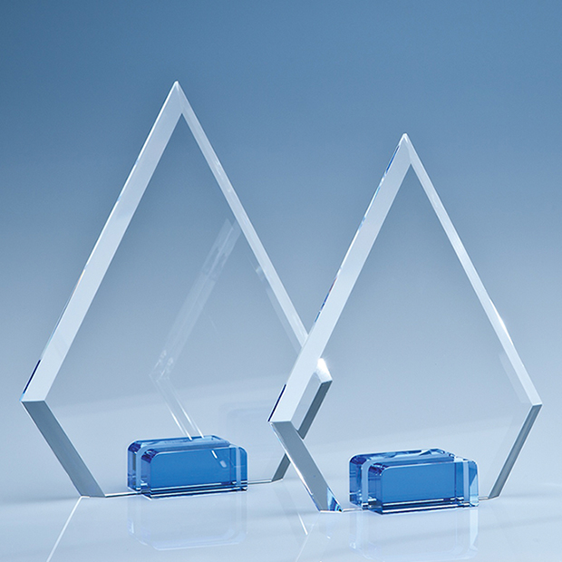 16cm Optical Crystal Diamond With A Cobalt Blue Base