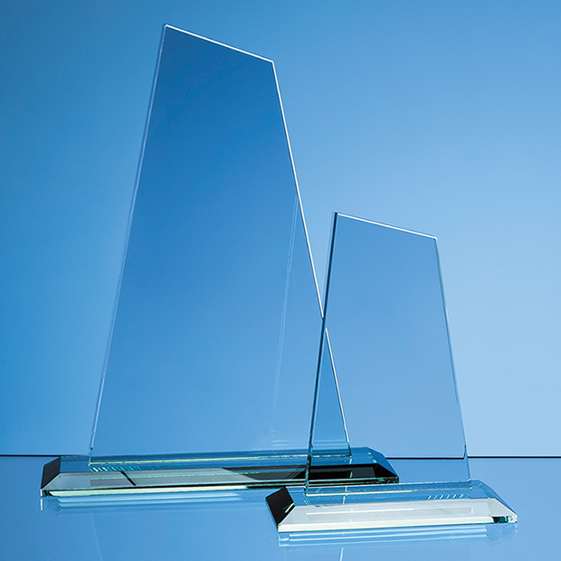 15cm X 9cm X 12mm Jade Glass Mountain Award